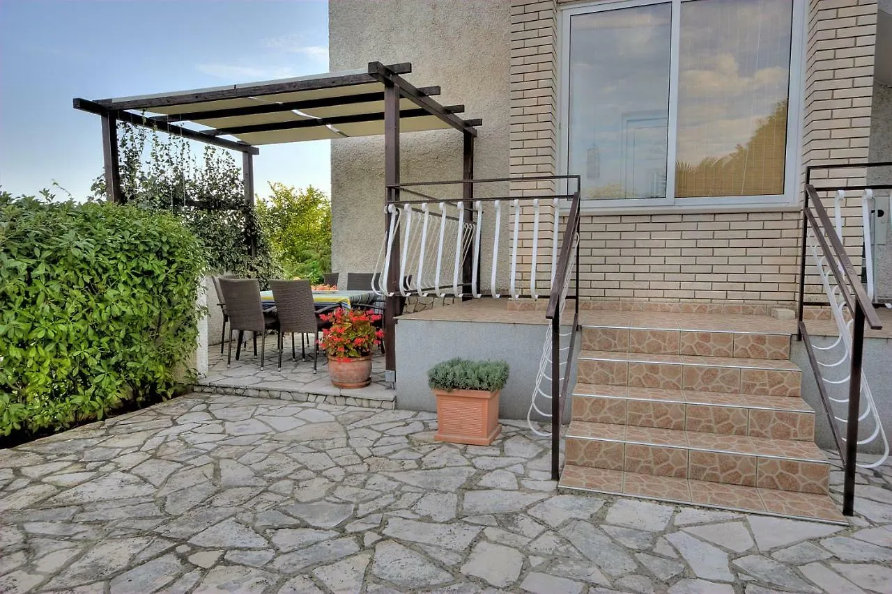 Apartment Tamara Rakalj Croatia
